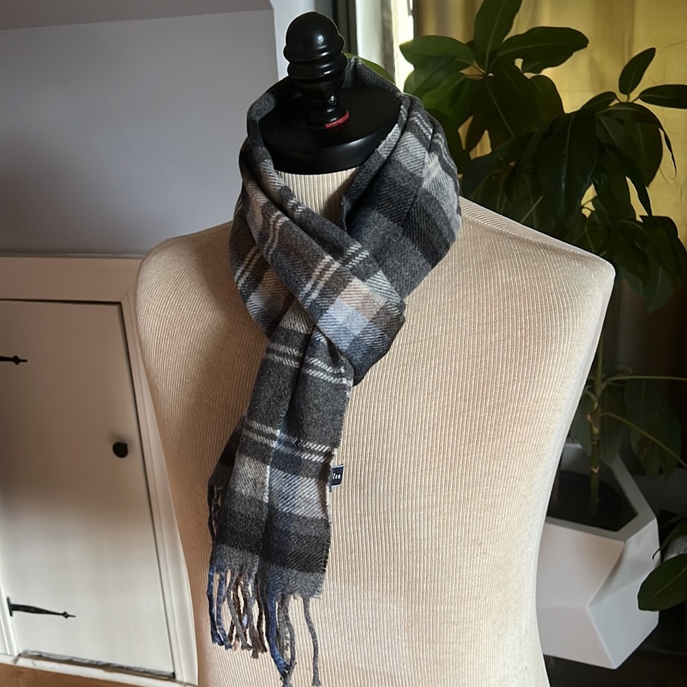 Allea Milano Plaid  scarf - Picture 3 of 6